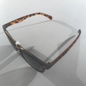 (BOGO) Women's Polarized Sunglasses : Rated UV400